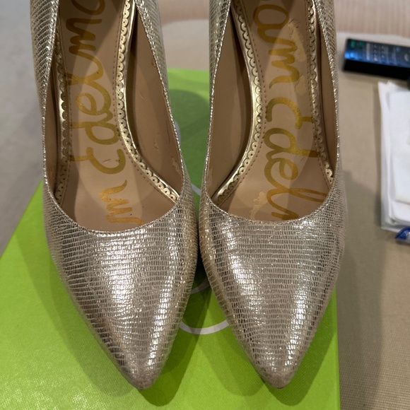 Gold Sam Edelman Hazel pumps - Picture 5 of 5